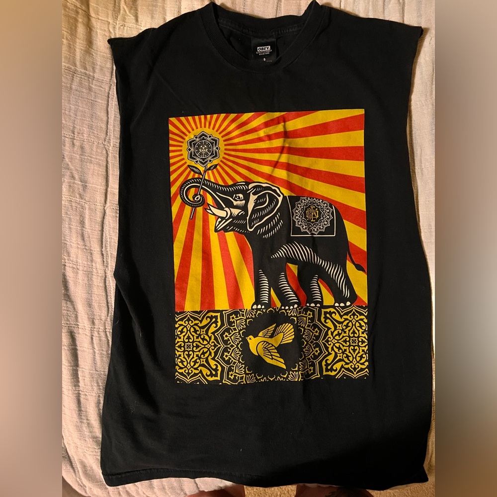 Obey| S | tee